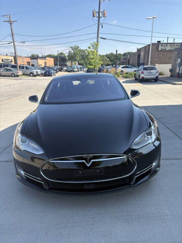 2016 Tesla Model S 90D