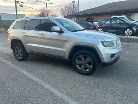 2013 Jeep Grand Cherokee for sale at ROADSTAR MOTORS in Liberty Township OH