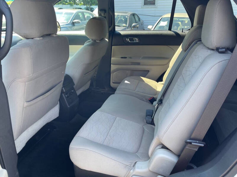 2015 Ford Explorer