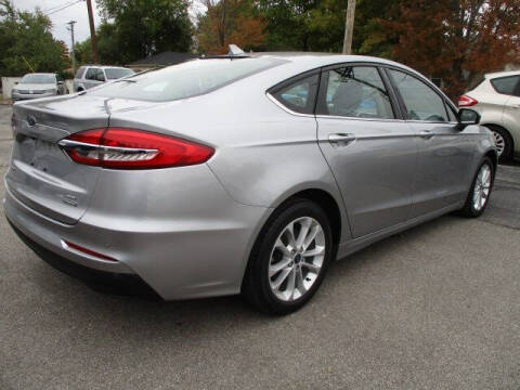 2020 Ford Fusion Hybrid SE