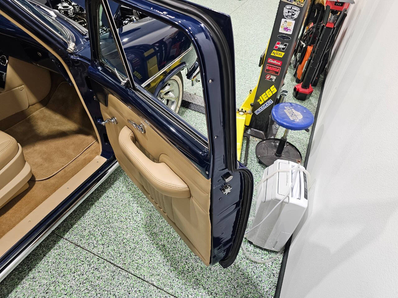 1953 Ford Mainline 103