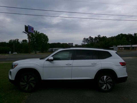 2025 Volkswagen Atlas SE