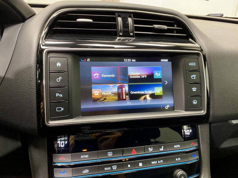 2018 Jaguar F-PACE 25t Prestige