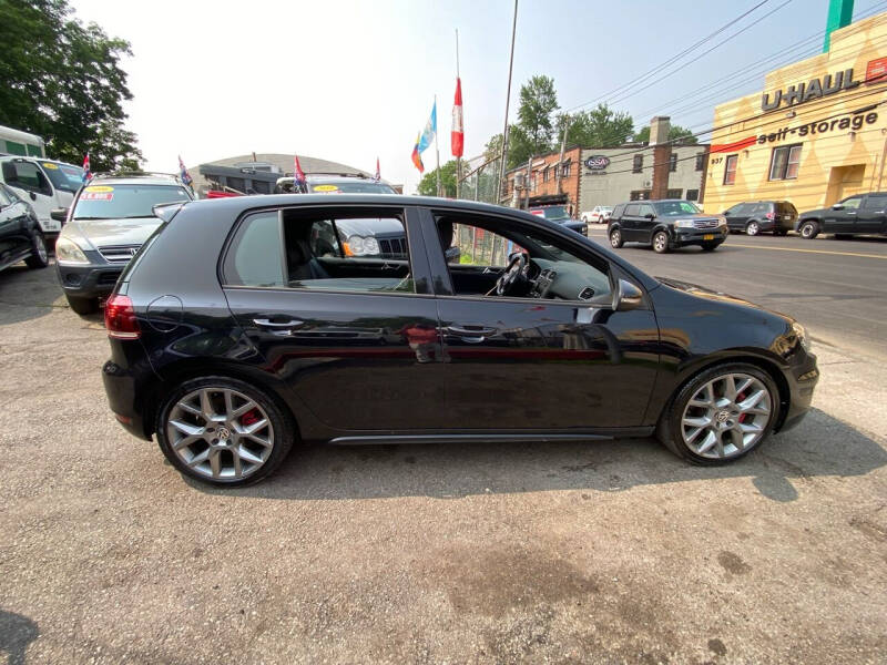 2013 Volkswagen GTI Base PZEV
