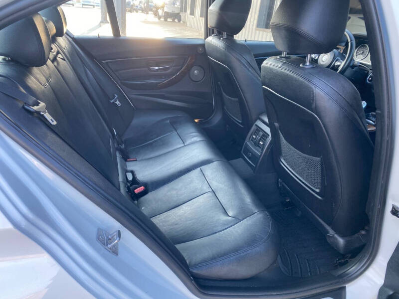 2014 BMW 3 Series 328i