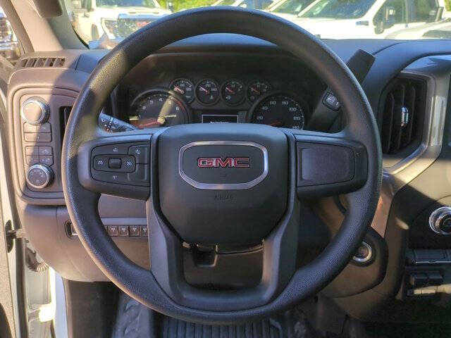 2024 GMC Sierra 2500HD Pro