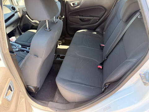 2014 Ford Fiesta SE