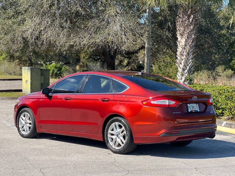 2014 Ford Fusion SE