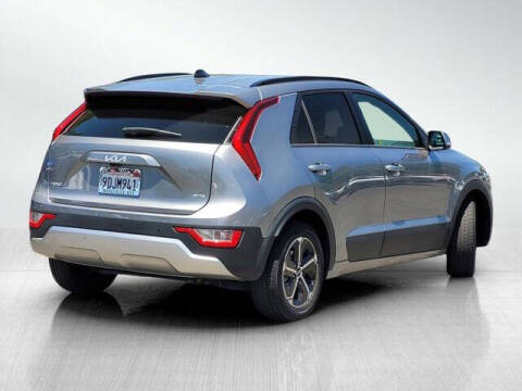 2023 Kia Niro EX