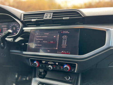 2021 Audi Q3 quattro S line Premium 45 TFSI