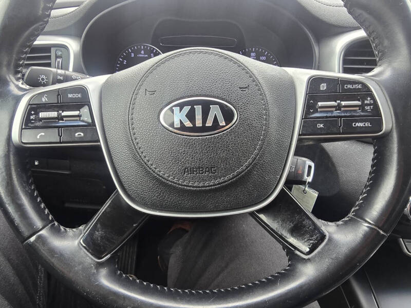 2019 Kia Sorento LX