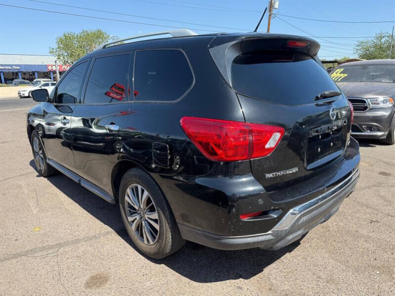 2018 Nissan Pathfinder