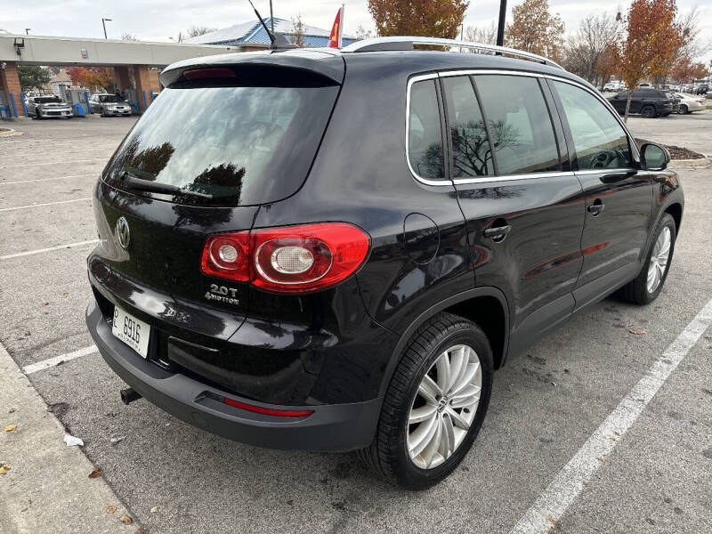 2011 Volkswagen Tiguan SEL 4Motion