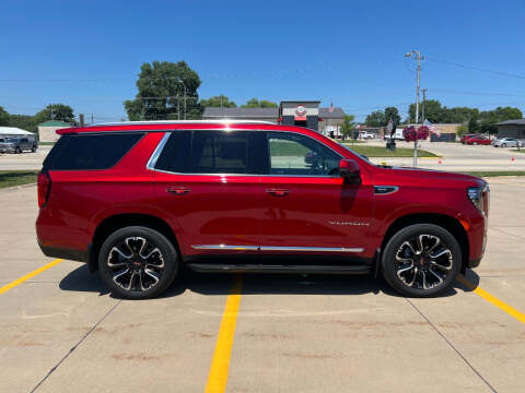 2022 GMC Yukon SLT