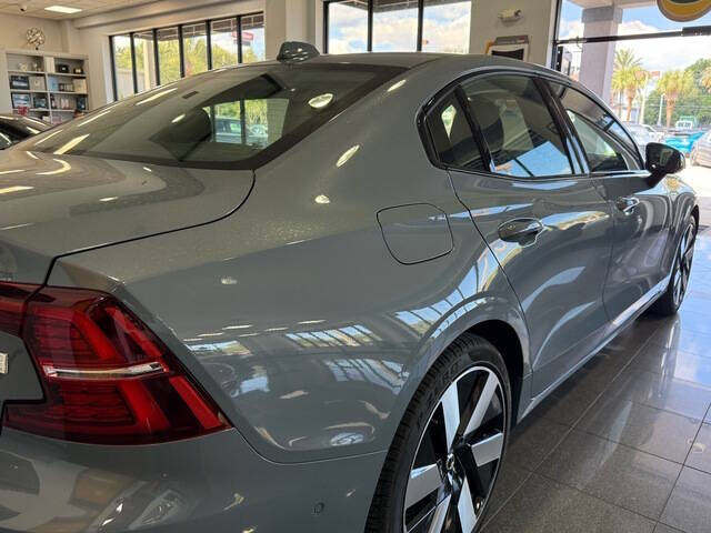 2024 Volvo S60 Recharge 8