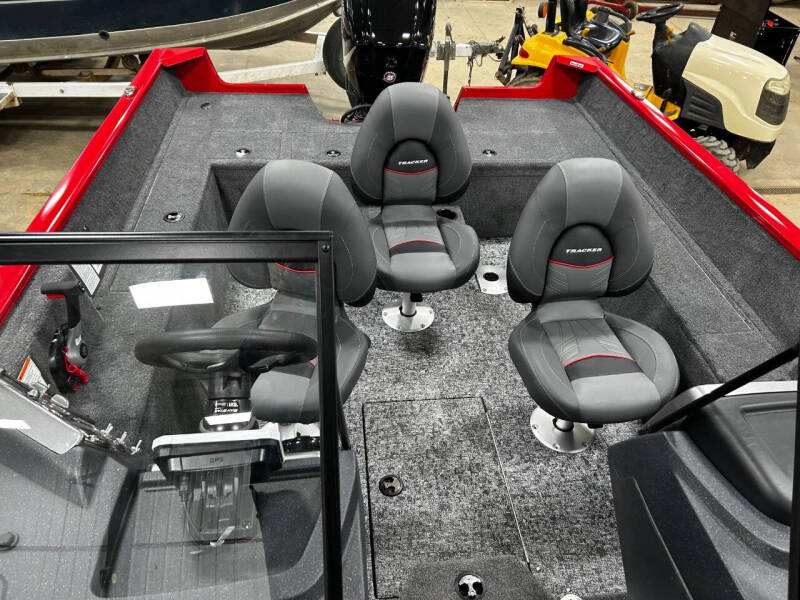 2026 Tracker PRO GUIDE 175 WT