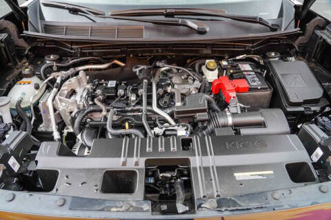 2025 Nissan Kicks SV