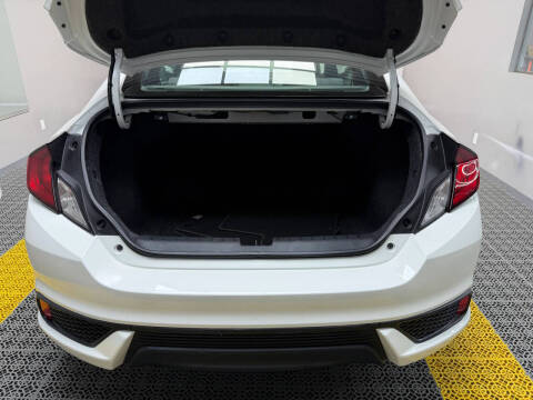 2017 Honda Civic LX-P