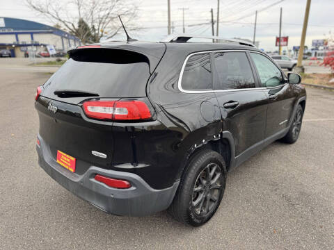 2017 Jeep Cherokee Latitude