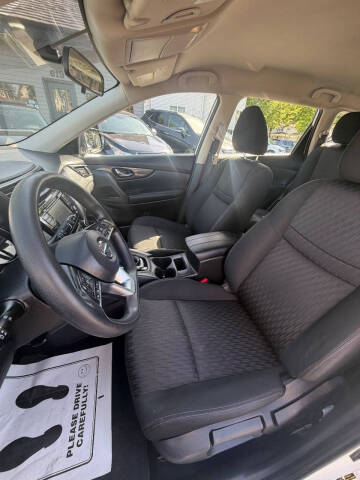 2018 Nissan Rogue S