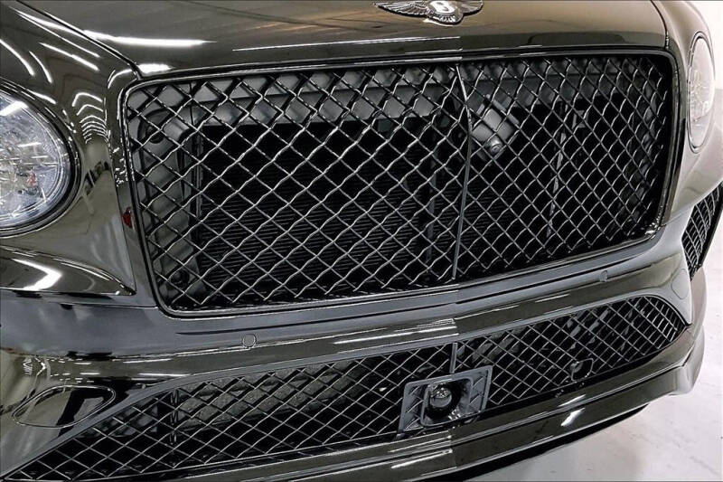 2025 Bentley Bentayga
