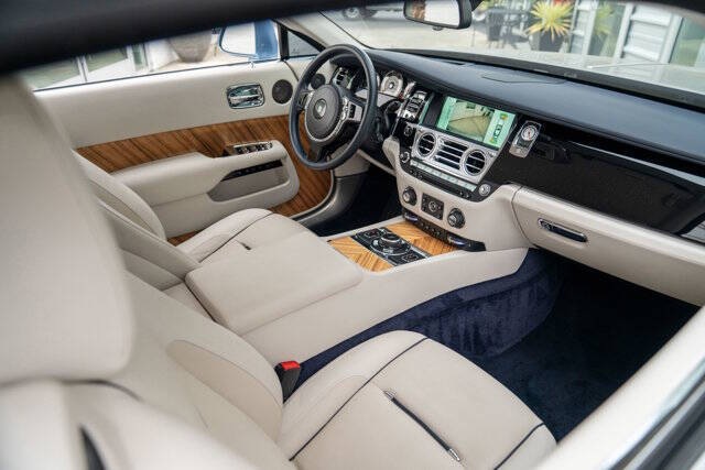 2015 Rolls-Royce Wraith 7