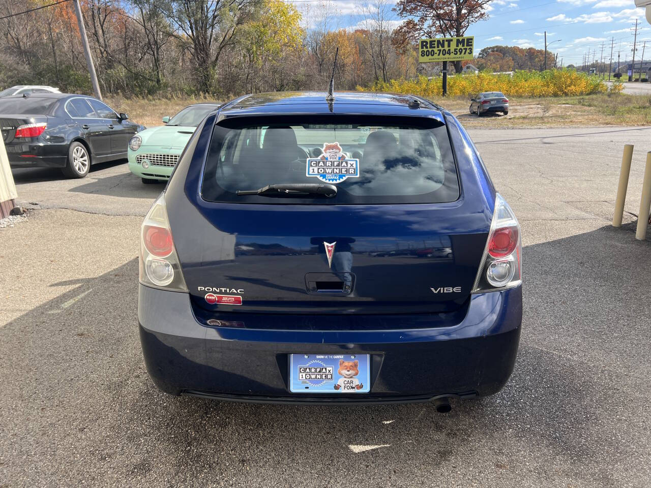 2009 Pontiac Vibe for sale at BNM AUTO GROUP in GIRARD, OH