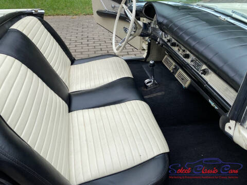 1957 Ford Thunderbird