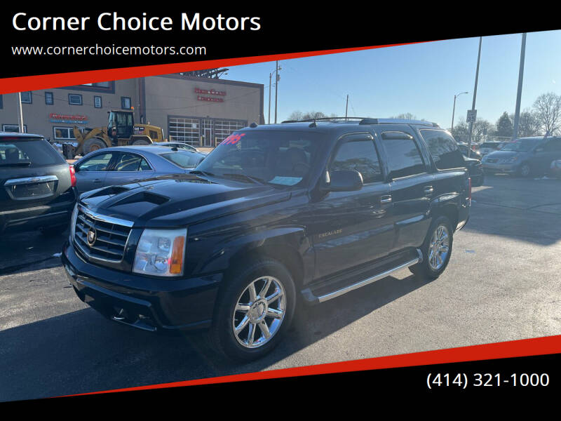 2004 Cadillac Escalade for sale at Corner Choice Motors in West Allis WI