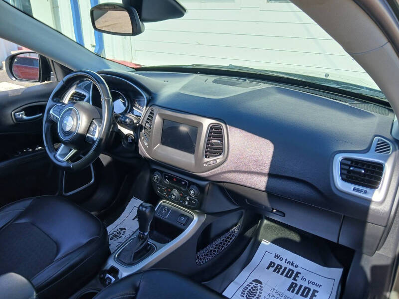 2017 Jeep Compass Latitude