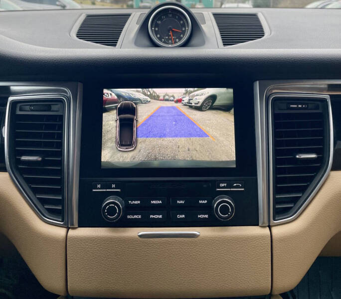 2017 Porsche Macan S