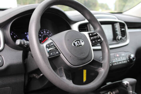 2019 Kia Sorento L