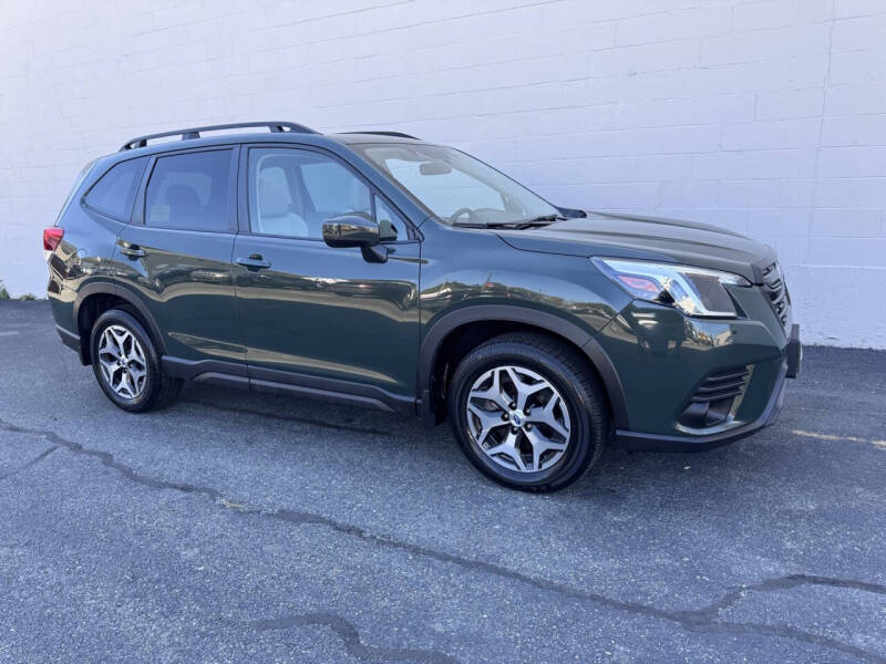 2022 Subaru Forester Premium