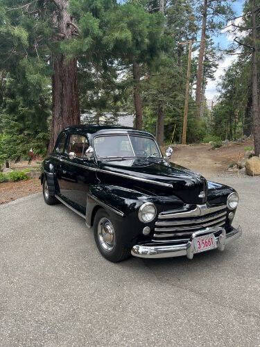 1947 Ford Super Deluxe