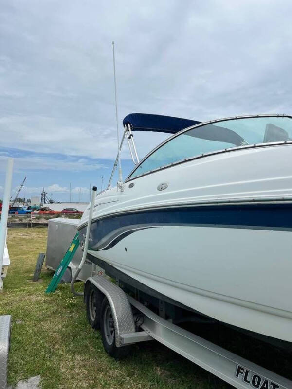 2003 Chaparral 23
