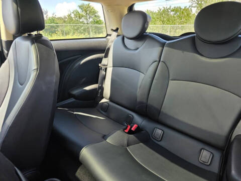 2011 MINI Cooper