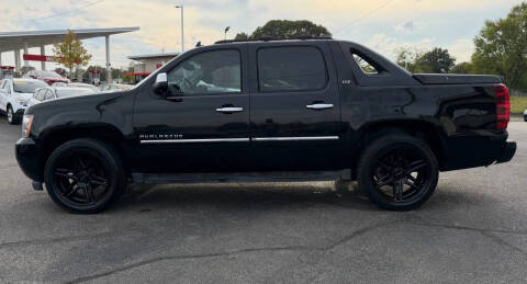 2011 Chevrolet Avalanche LTZ
