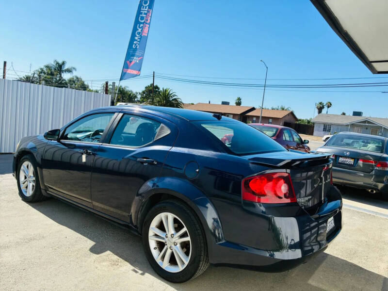 2012 Dodge Avenger SXT Plus