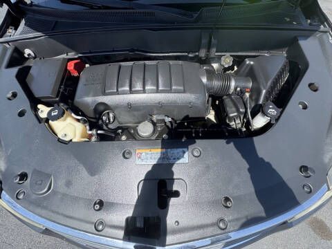 2013 Chevrolet Traverse LS