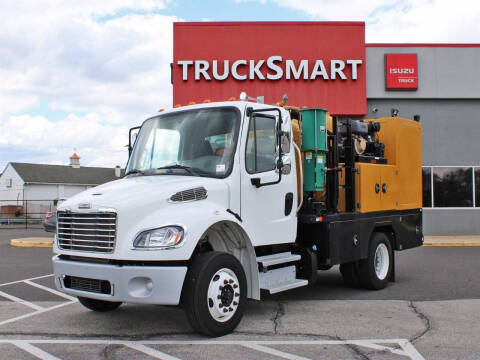 2020 Freightliner M2 106