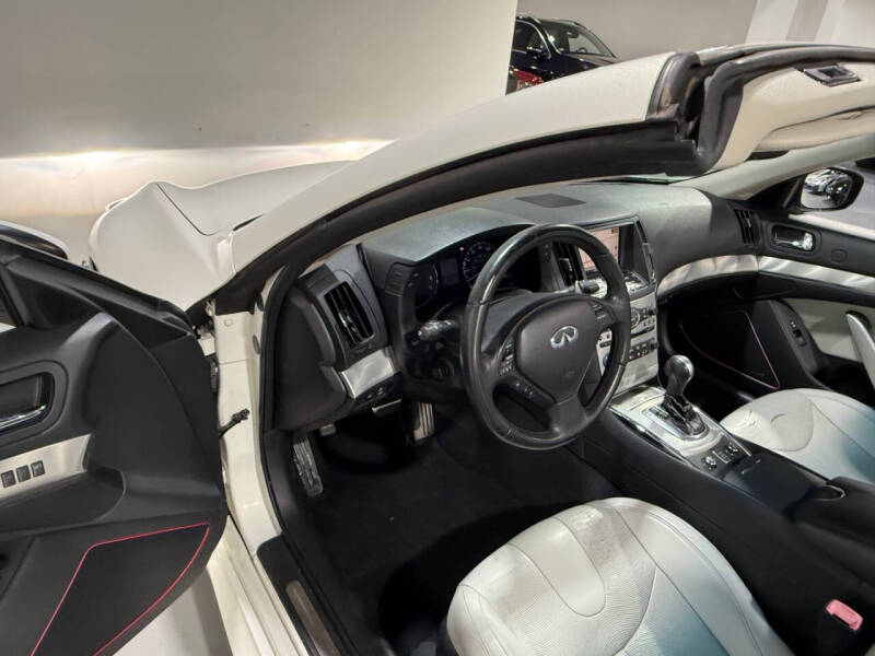 2013 Infiniti G37 Convertible IPL