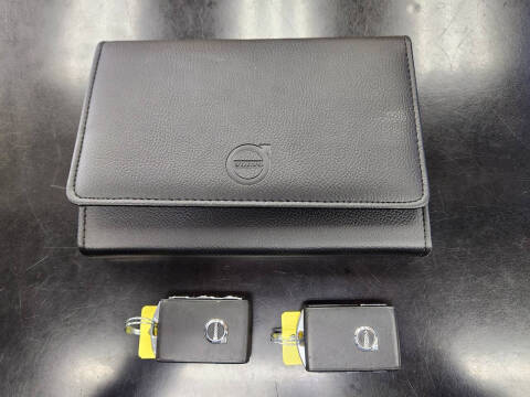 2017 Volvo XC90 T6 Momentum