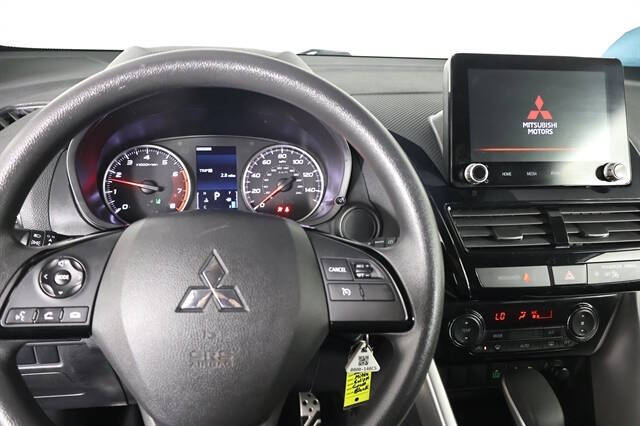 2023 Mitsubishi Eclipse Cross LE