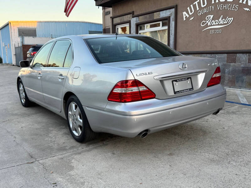 2004 Lexus LS 430