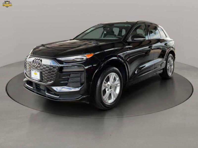 2025 Audi Q6 e-tron Premium