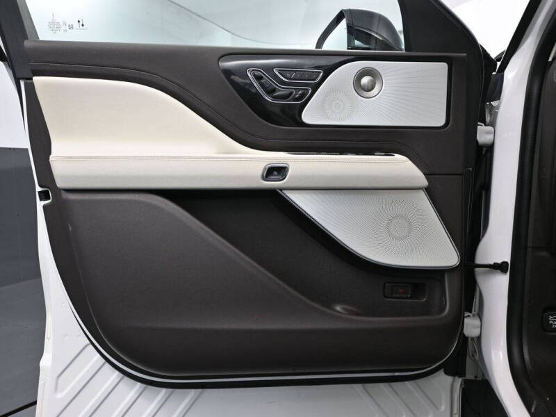 2023 Lincoln Aviator Black Label