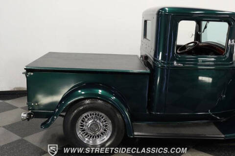1932 Ford F-100