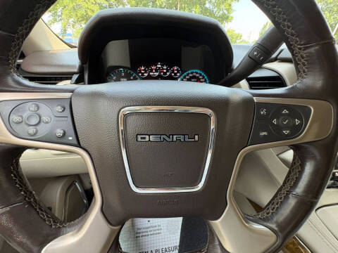 2017 GMC Yukon Denali