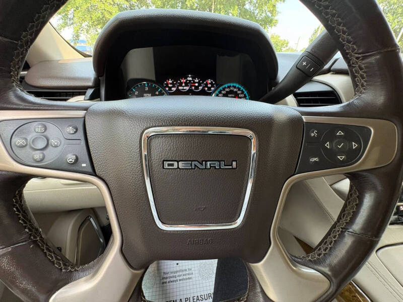 2017 GMC Yukon Denali