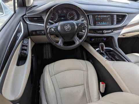 2018 Buick Enclave Essence